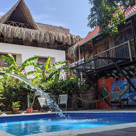 La Natura Hostel & Pool Palomino Ngoại thất bức ảnh